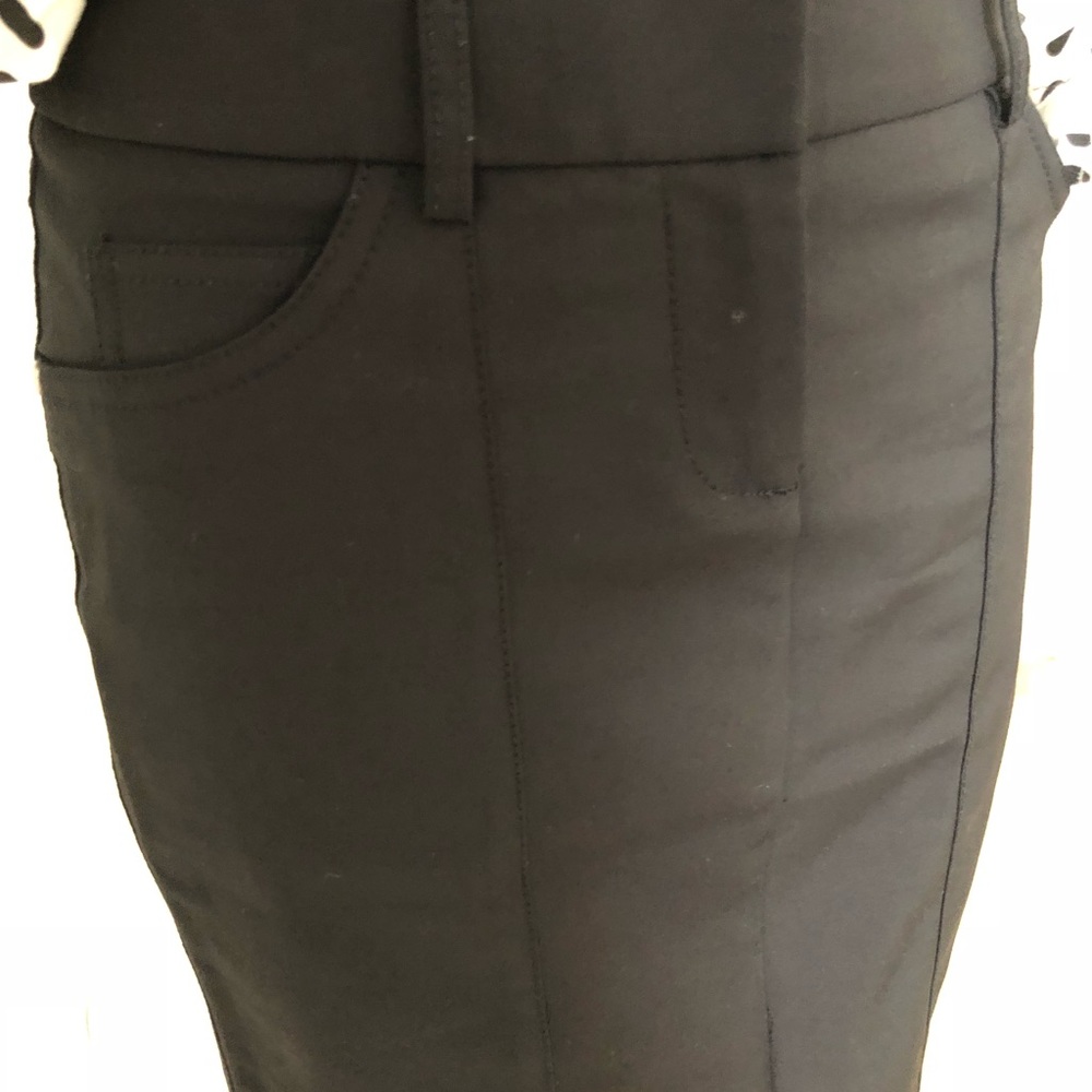 Black stylish skirt ,,Guess by Marciano